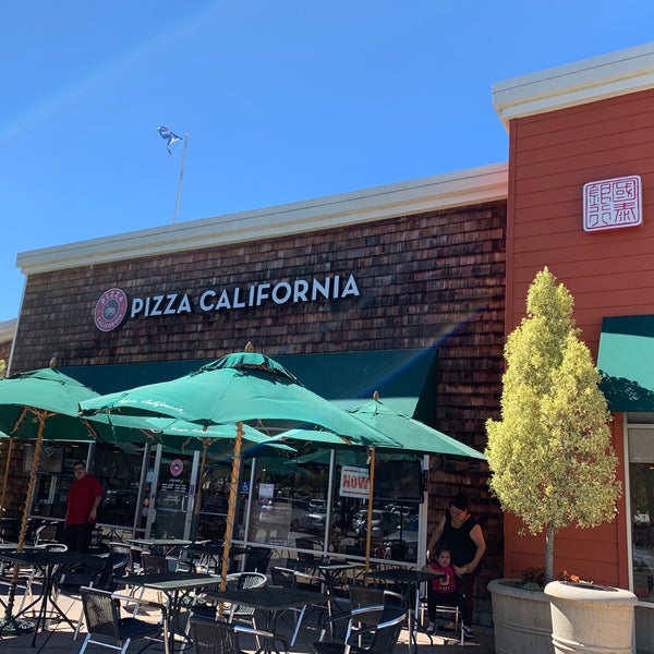 7/11/2019 tarihinde David B.ziyaretçi tarafından Pizza California'de çekilen fotoğraf