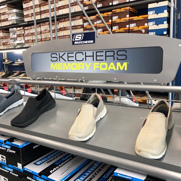 SKECHERS Factory Outlet (сейчас закрыто 