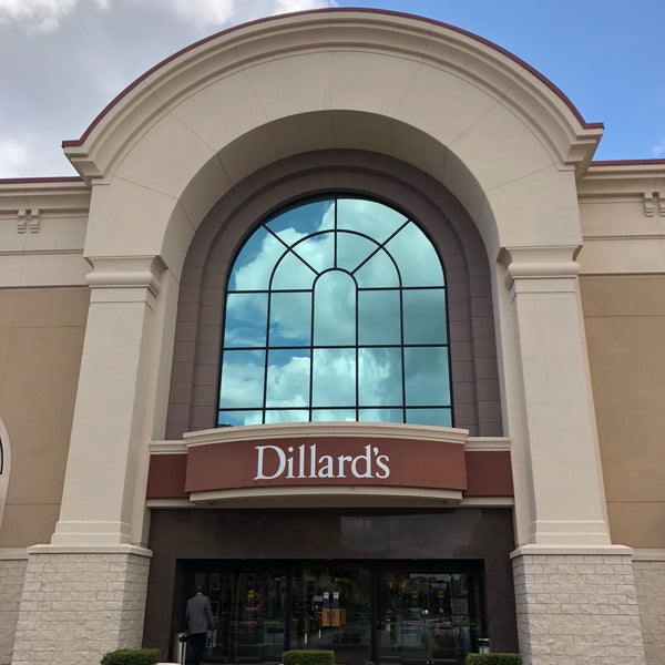 nearest dillard's store