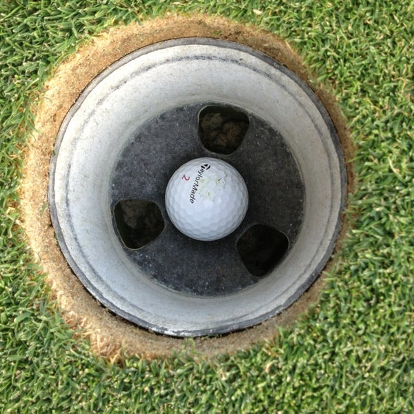 Das Foto wurde bei Peacock Gap Golf Club von Patrick K. am 10/2/2013 aufgenommen