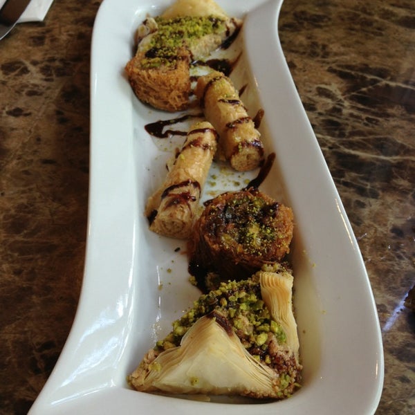 Skipping the baklava sampler would be a sin!