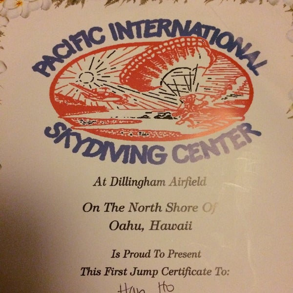 Foto tirada no(a) Pacific Skydiving Honolulu por Han em 3/24/2015