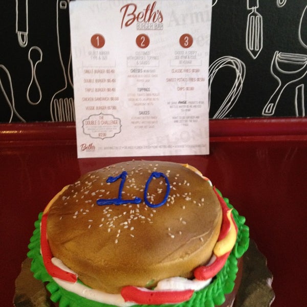 3/1/2013にBeth S.がBeth&#39;s Burger Barで撮った写真