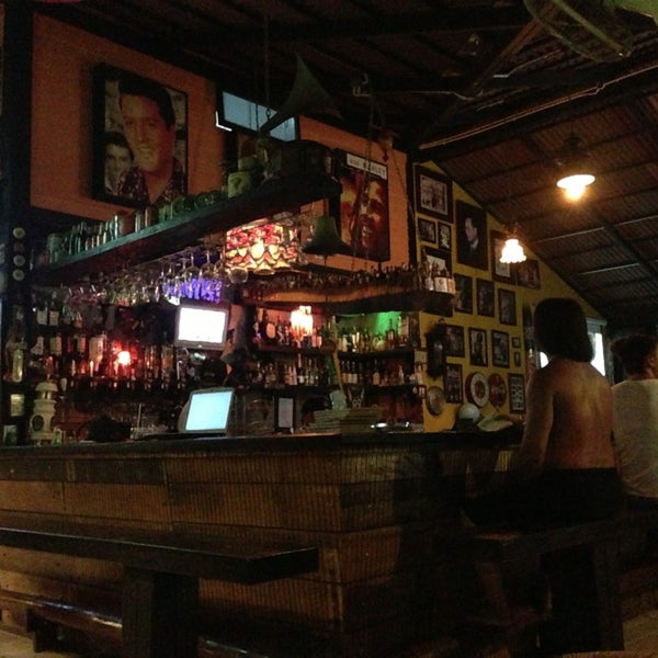 Kontakt, pub, bar, Saint Petersburg, ploshchad Stachek, 7 - Yandex Maps