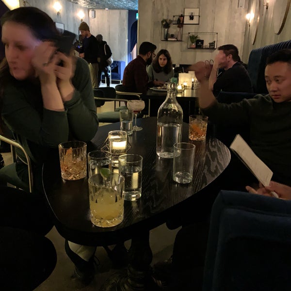 Foto tomada en Founder Restaurant &amp; Bar  por Josh M. el 2/1/2019