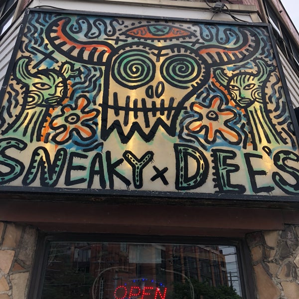 Photo taken at Sneaky Dee&#39;s Restaurant &amp; Concert Venue by Josh M. on 7/24/2018