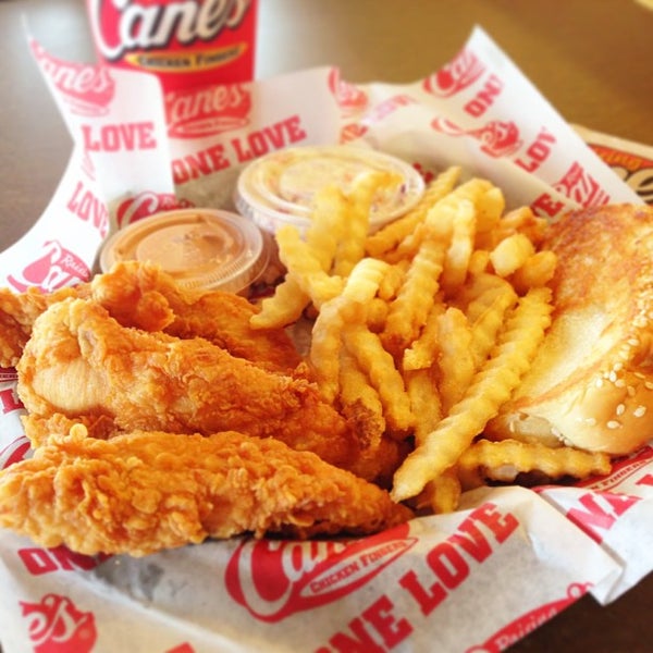 Photo taken at Raising Cane&#39;s Chicken Fingers by alba on 4/14/2013