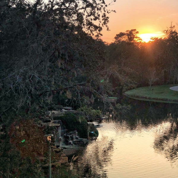 Photo taken at Sawgrass Marriott Golf Resort and Spa by Eddy G. on 11/7/2017