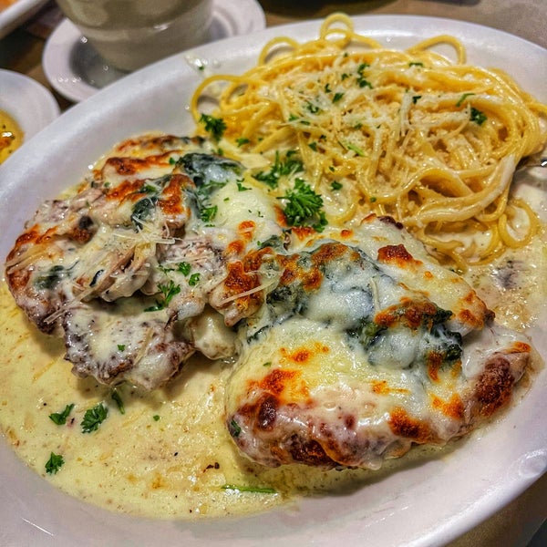 Gino's Italian Restaurant - 1701 S Mays St