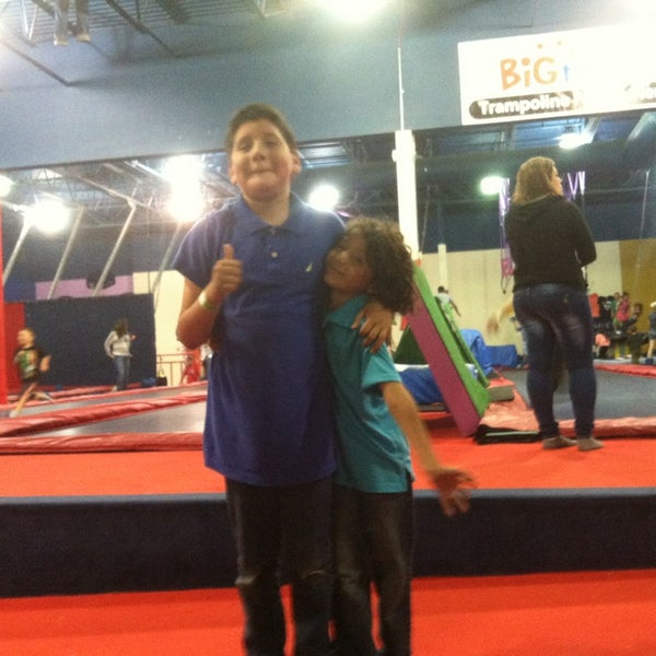 Photo taken at Big Time Trampoline Fun Center by Puchis M. on 6/8/2014