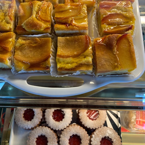 Photo taken at Lana&#39;s Dazzling Desserts by Consta K. on 11/10/2019