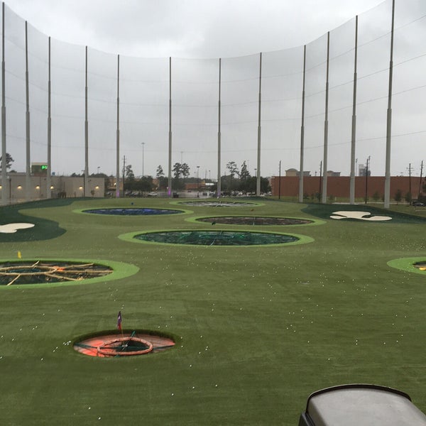 Photo taken at Topgolf by ᴡ F. on 4/18/2016