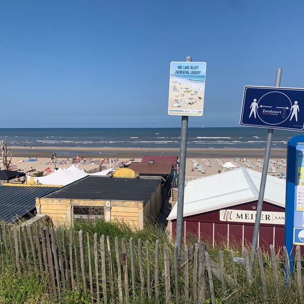 Photo taken at Mango&#39;s Beach Bar by Gijsbert Willem Paul V. on 7/22/2021