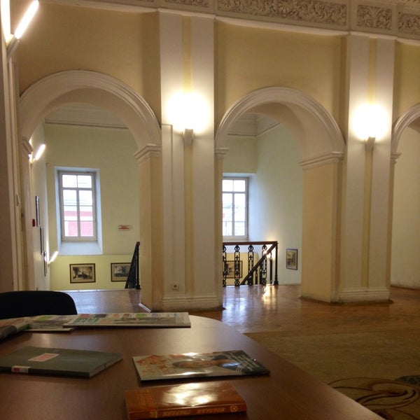 ленинская библиотека нижний новгород. нижегородская государственная библиотека имени ленина. библиотека ленина нижний. областная библиотека им ленина нижний новгород. центральная библиотека нижний новгород.