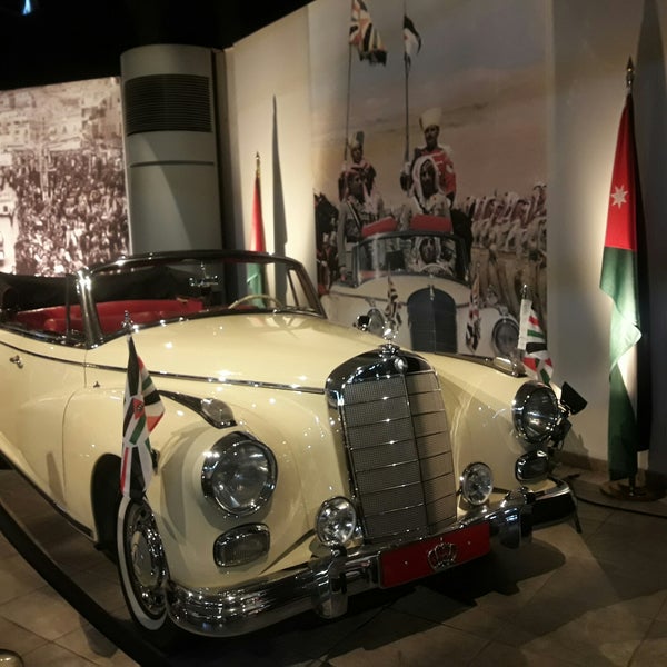 Снимок сделан в The Royal Automobile Museum пользователем Ishraq z. 9/6/2017