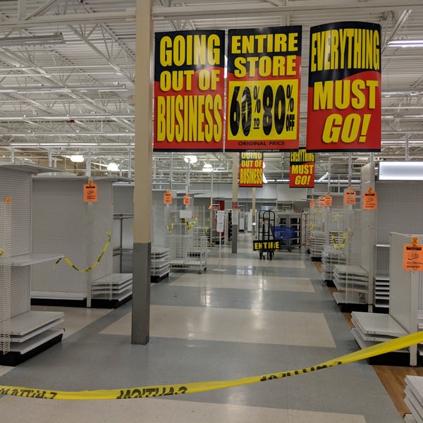 Toys"R"Us (Now Closed) Toy Store in Cary