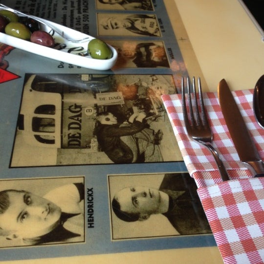 รูปภาพถ่ายที่ Spork Foodcafe โดย Ellen C. เมื่อ 1/14/2013
