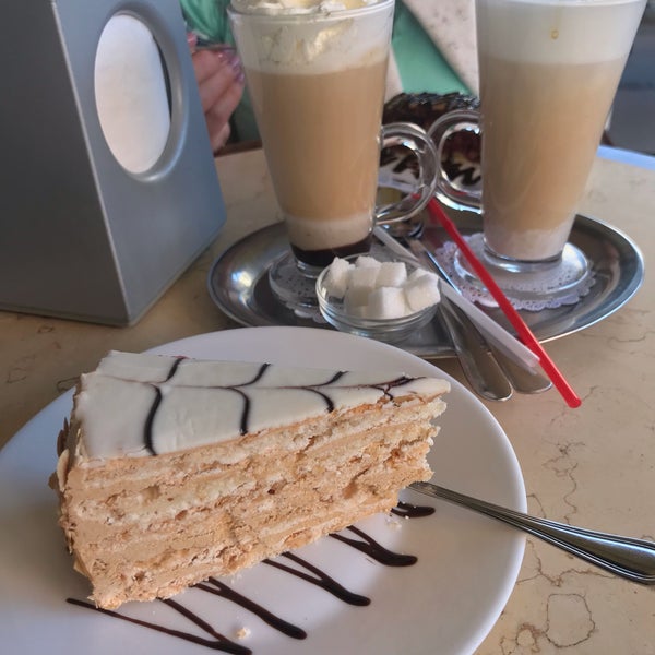 5/17/2019 tarihinde Vira K.ziyaretçi tarafından Grand Cafe / Гранд Кафе'de çekilen fotoğraf