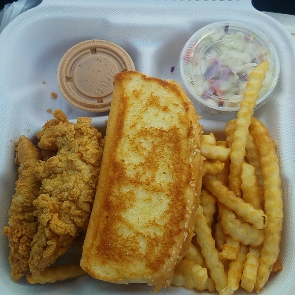 Their sauce is really good and the Texas toast!