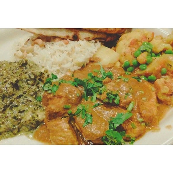 7/21/2014 tarihinde Razan M.ziyaretçi tarafından Mogul Indian Restaurant'de çekilen fotoğraf