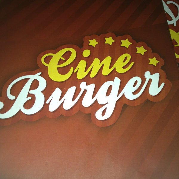4/8/2013にGabriel W.がCine Burgerで撮った写真