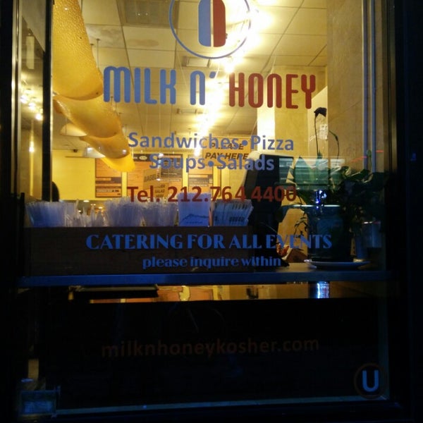 10/28/2014にMitch S.がMilk N&#39; Honey NYCで撮った写真