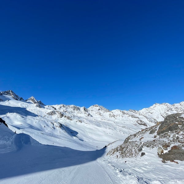 Foto tirada no(a) Stubaier Gletscher por Marc R. em 1/30/2022