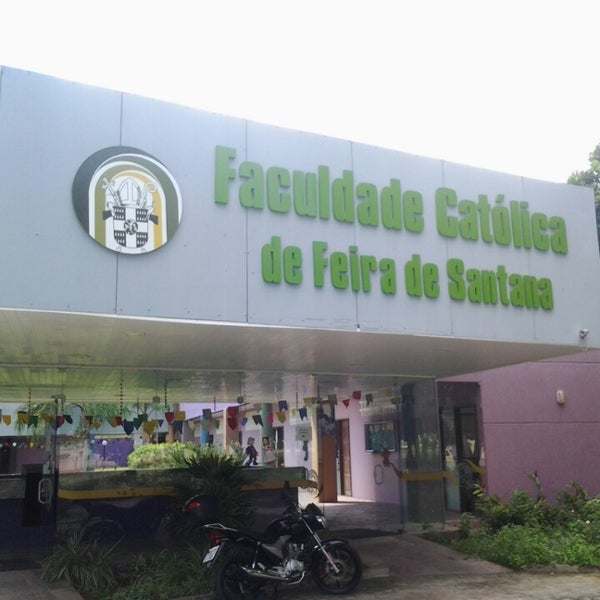 Faculdade Católica de Feira De Santana - Faculdade e Universidade em Geral