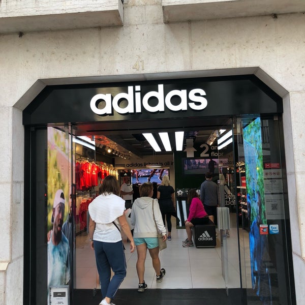 liderazgo instalaciones Atlas Adidas Store - Centro Histórico - 170 visitors