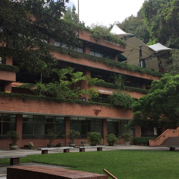 Photo taken at Universidad Francisco Marroquín by Jay C. on 11/17/2015