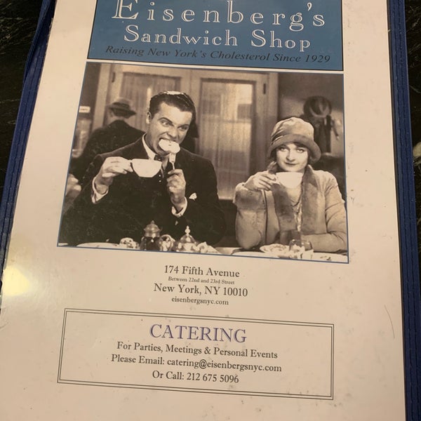 Foto diambil di Eisenberg&#39;s Sandwich Shop oleh Cindy W. pada 5/5/2019