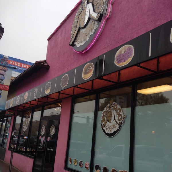 Photo taken at Voodoo Doughnut by Victoria D. on 5/16/2016