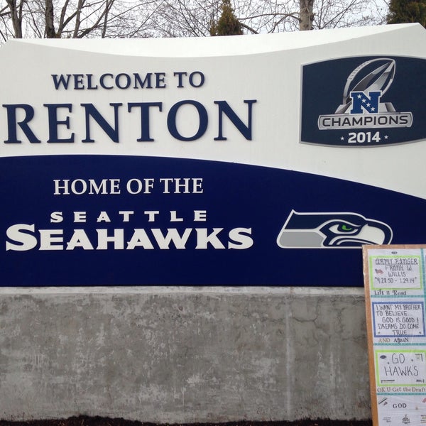 Снимок сделан в Virginia Mason Athletic Center - Seahawks Headquarters пользователем Tara N. 1/21/2015