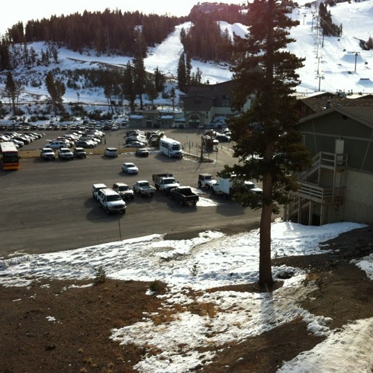 12/11/2011 tarihinde Simy R.ziyaretçi tarafından Mammoth Mountain Inn'de çekilen fotoğraf