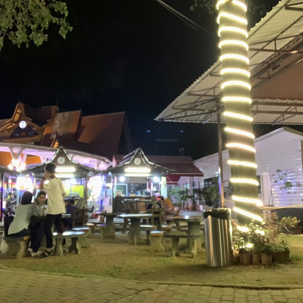 Photo taken at Menara Taming Sari by Syhrh Y. on 10/27/2019