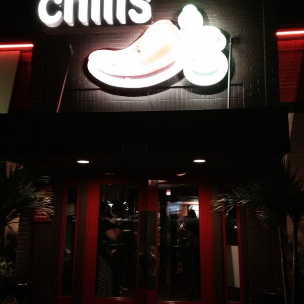 รูปภาพถ่ายที่ Chili&#39;s Grill &amp; Bar โดย Ali Ş. เมื่อ 3/2/2014