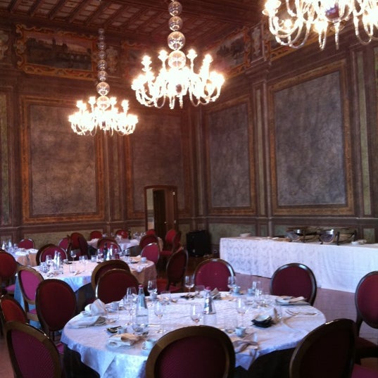 Photo prise au Grand Hotel Villa Torretta Milan Sesto, Curio Collection by Hilton par Andrea Brady P. le10/25/2012
