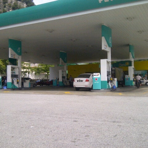 Petronas Sunway Batu Caves Gas Station