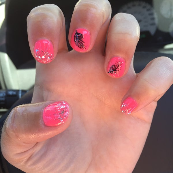 Treat Nail Spa Nail Salon in Madison