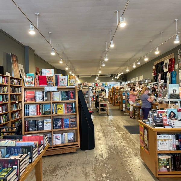 Photo taken at Brilliant Books by Megan F. on 8/18/2021