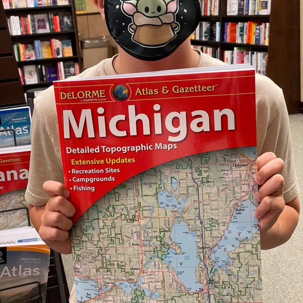 Barnes & Noble Grand Rapids, MI