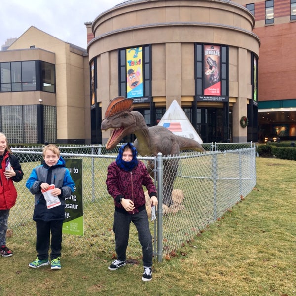 12/28/2018 tarihinde Megan F.ziyaretçi tarafından Grand Rapids Public Museum'de çekilen fotoğraf