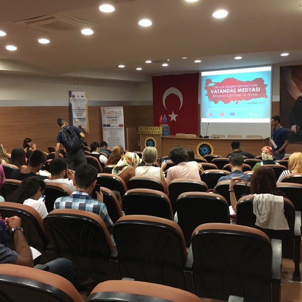 Photo taken at Beykent Üniversitesi by Murat A. on 8/27/2016