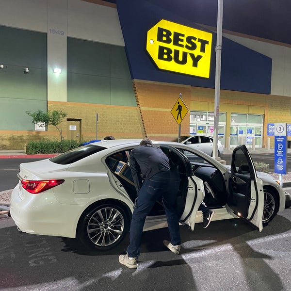 Photos at Best Buy Camelback East 1949 E Camelback Rd Ste 101