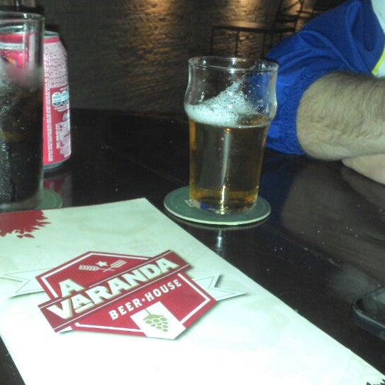 Photo taken at A Varanda Beer House by Luiz Fernando S. on 10/23/2014
