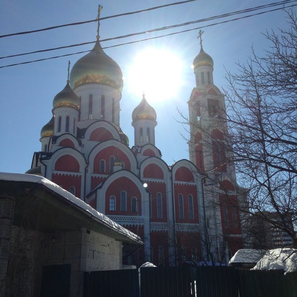 Храм Георгия Победоносца в Одинцово зима