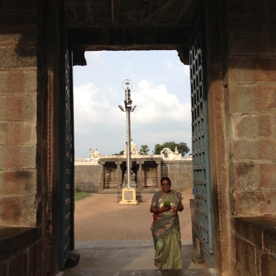 Nithya Kalyana Perumal Koil Thiruvidanthai E Coast Rd