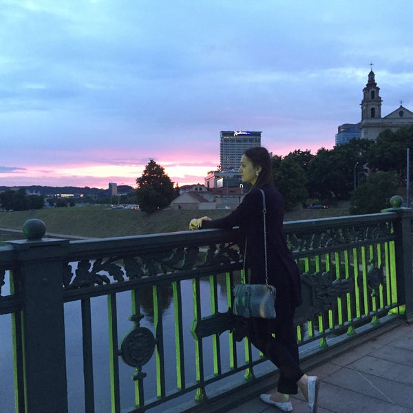 Das Foto wurde bei Grüne Brücke von Olya M. am 6/20/2015 aufgenommen