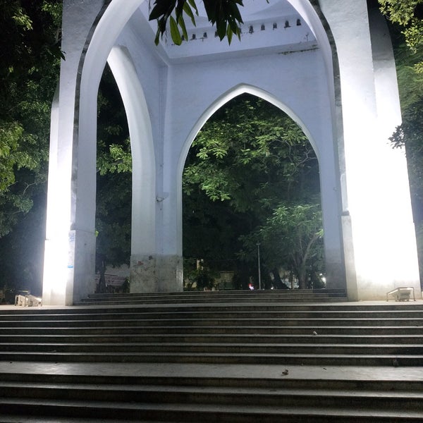 Photo taken at Bahadur Shah Park by Shaown S. on 9/9/2021