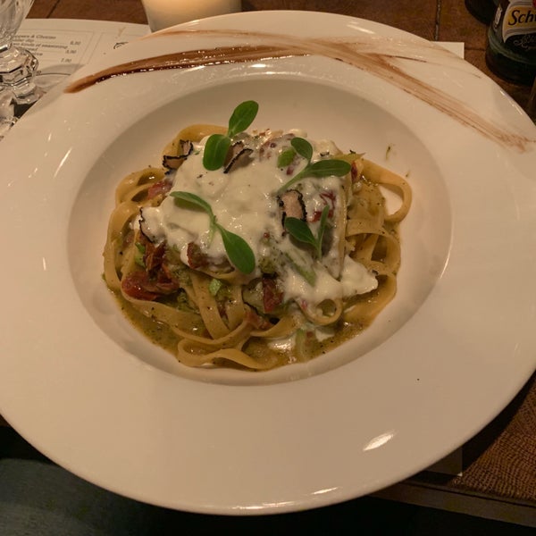 Photo prise au Spaghetti Kitchen par Kostadin P. le5/3/2019